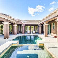 Your Relaxing Getaway Private Villa with Pool & Spa