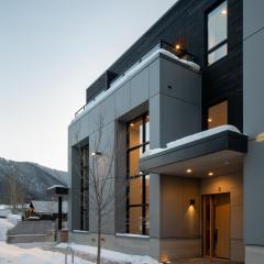 Glenwood Townhouse Unit 2