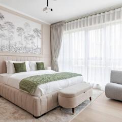 BLVD Arthouse - Burj View, Poo,l Gym, and Private Cinema 2BR