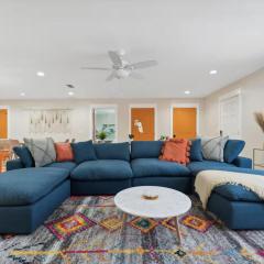 1Min walk to Beach 9 Bedroom GameRoom, Pets, Sleeps 20