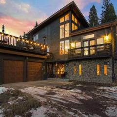 New. Top of the World Lodge. Hot tub. Theater.