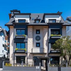 Rosa Residencial Saint- Émillion