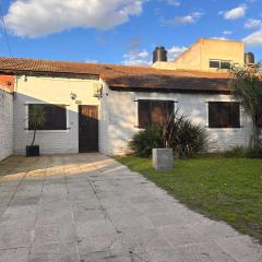 Casa Barrio Los Sauces