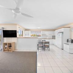 Explore Bribie Island from Spacious Adjacent Units