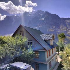 Snow Peaks View Homestay