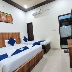 Hotel RK Residency Near Prem Mandir & bankey bihari temple # budget hotel near iskon temple free parking couple friendly hotel in vrindavan
