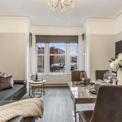 The Grand Edwardian 3 Bedroom Apartment