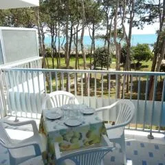 Coastal flat with sea view