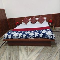 Hotel Saroj Residency