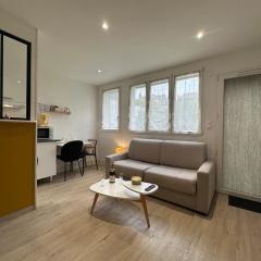 C Stockholm - Studio cosy avec extérieur privatif