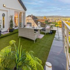 Spacious 3 Bedroom Home with Terrace and Free Parking