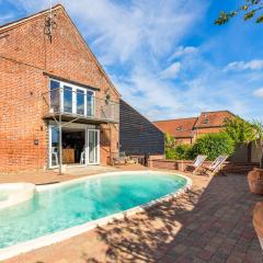 Hobland Barns by Leap Escapes