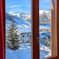 LG Apartment Livigno - Modern alpine comfort