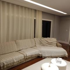 ED VOLPI Apartamento mobiliado com 4 suítes, em Belém, Pará