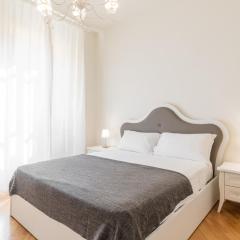 Strada Maggiore Apartment