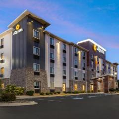 La Quinta Inn & Suites by Wyndham Greenville Woodruff Rd