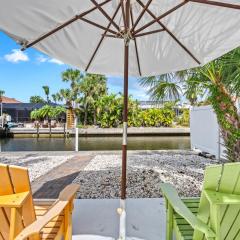 Siesta Key Waterfront Oasis - Heated Pool, Dock, Walk to Village & Beach