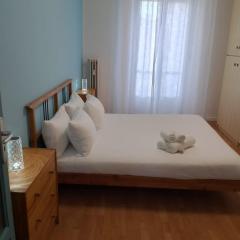 Home & Holiday Bizzozzero