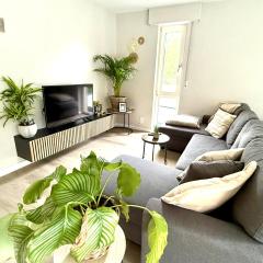 Wilhelmines Hafenliebe am Park mit Balkon, Netflix, & Privatparkplatz