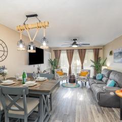 Peaceful 2Bd 2Bth Pondside Condo - MaryEtta