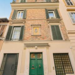 Dimora del Borgo with balcony in Saint Peter