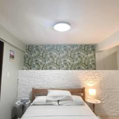 Garden apartment with pool view