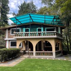 Casa del Bosque - Hermosa y Cálida Cabaña en Huitzilac - 22 huéspedes