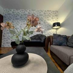 Sunny Stay Apartment