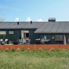 3 Bedroom Amazing Home In Sjølund