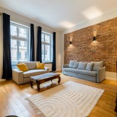 Ogrodowa Harmony Apartment by BookingHost