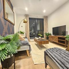 LUX 2Bed 2Bath Apartment with Terrace City Center