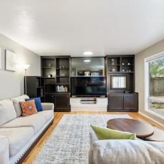 Monthly Rental - Elegant 4BR Residence in Beaverton Neighborhood
