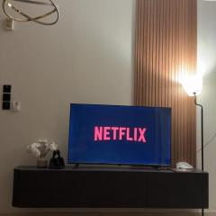 Deluxe Self Check in