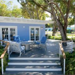 Charming Bayfront Cottage in Heart of Islamorada with Pool, Dockage, Beach, Kayaks & More