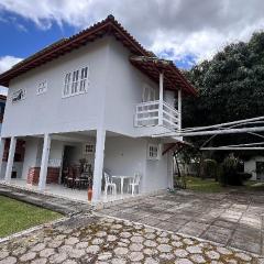 Casa individual apenas 650m da praia