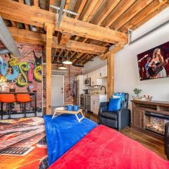 Lowkey - Pool & Gym - Mins to Broadway