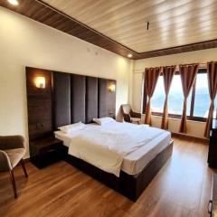 Hotel Honeymoon In Dalhousie #Only Couple and family allowed