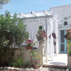 Bellaterra Tranquil Trullo Seaview