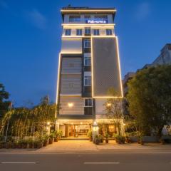 Via Corner Courtyard - Nr Botanical Garden, Kondapur