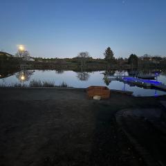 Gearhart Lakefront Vacation Rental