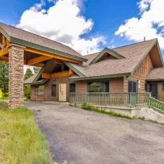 Big Sky Chalet Private Hot Tub plus Mountain Views