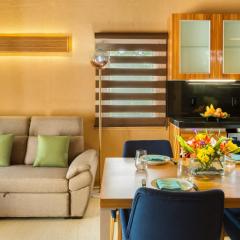 Kokomo Ultra-Lux King - Single Cottage