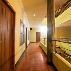 SPOT ON Mukkam Tourist Home