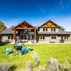 Family-Friendly Dara Oaks Home with Private Hot Tub and BBQ on the Deck home