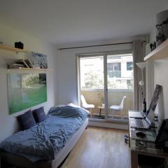 Votre studio avec balcon dans le 17ème