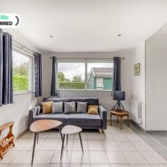 Bronte s Coastal Retreat