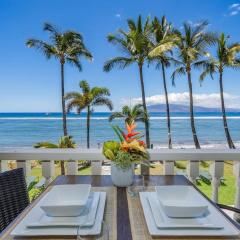 Lahaina Shores 215 · LS 215 Direct Beachfront Views Remodeled St