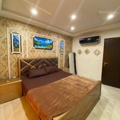 1 BHK Apartment in Bahria Town Lahore