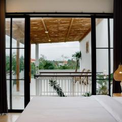 Moon Light Villa