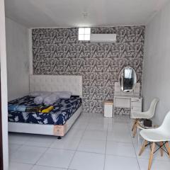 YouYouKe Papillon Villa Motel Karangpapak